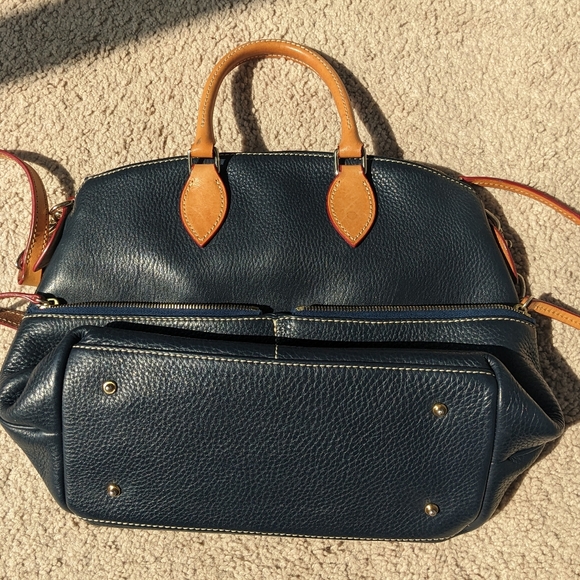 Dooney & Bourke blue domed satchel bag - Picture 5 of 6